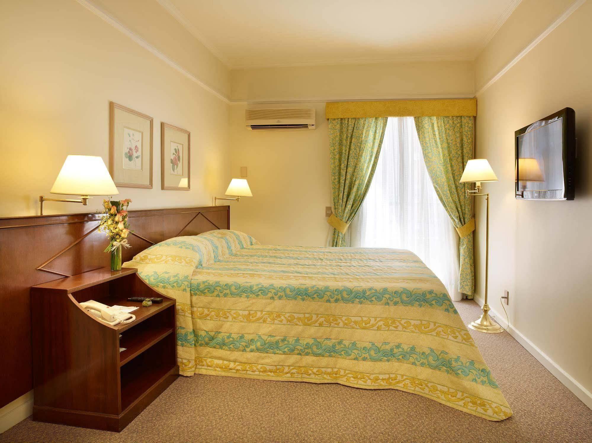 Nacional Inn Cambui Campinas Residence Room photo